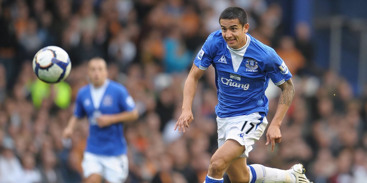 Moyes could unleash Bramley-Moore’s very own Cahill in £30m Everton star