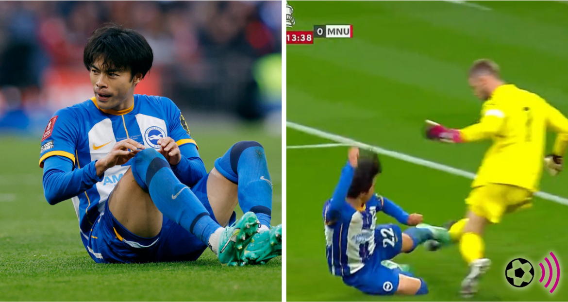 Ref Makes Big Mistake In Man Utd Semi-Final