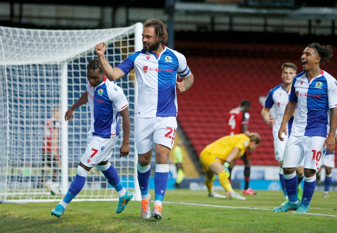 Sunderland eyeing swoop for Bradley Dack